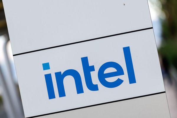 Intel auf Fünfjahreshoch: Musk-Deal treibt Aktie um 60 Prozent – doch die Risiken sind massiv