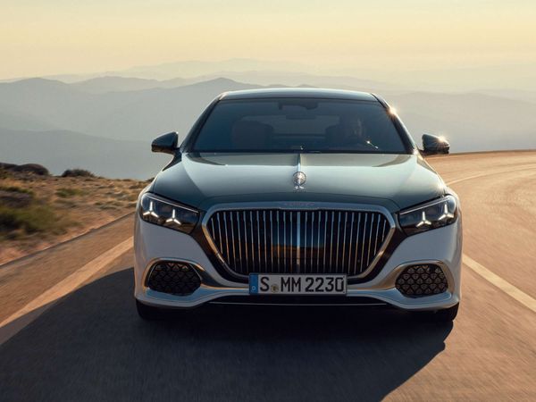 Mercedes-Benz am Abgrund: China bricht weg, USA schwächeln – Aktie unter 200-Tage-Linie gefangen