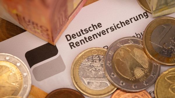 Milliarden-Loch im Haushalt: Merz-Regierung zündet die Renten-Zeitbombe