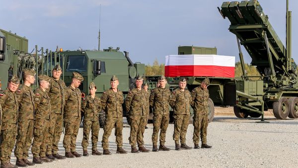 Milliarden-Beben an der Ostflanke: Verkauft Tusk Polens Souveränität für den EU-Rüstungs-Deal?