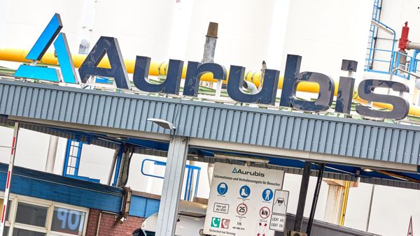 Milliarden-Wette auf den Kupfer-Rausch: Aurubis sprengt alle Ketten und treibt die Prognose in den Wahnsinn