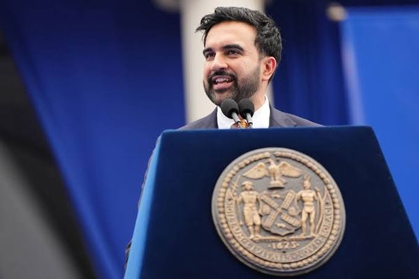 Mamdani gegen das Establishment: Warum die New York-Vorwahlen die US-Politik umkrempeln könnten