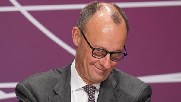 Beben in Berlin: Wie Friedrich Merz die Bundesrepublik in den Sumpf der Ausempört stürzt