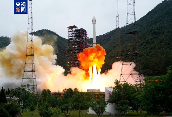 Pekings gigantischer Raketen-Coup: Chinas neues Super-Netz versetzt Elon Musk in Angst