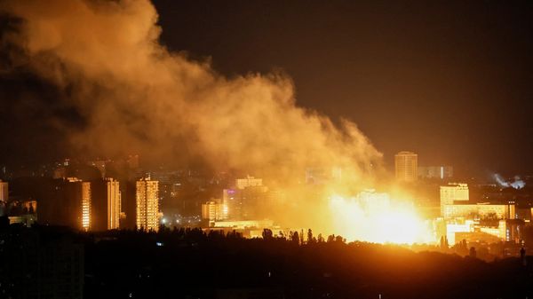 Putins Ölmaschine unter Beschuss: Ukraine zerstört kritische Häfen und Terminals