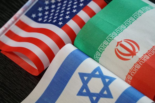 Trump beendet Iran-Waffenstillstand: Das kostet Ölpreise und Ihre Geldbörse sofort