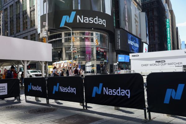 VIX-Nasdaq-Divergenz: Warum Smart Money jetzt nervös wird