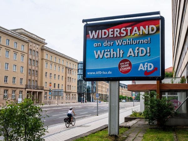 Beben an der Wahlurne: Wie der Rekord-Ansturm das Machtkartell sprengt