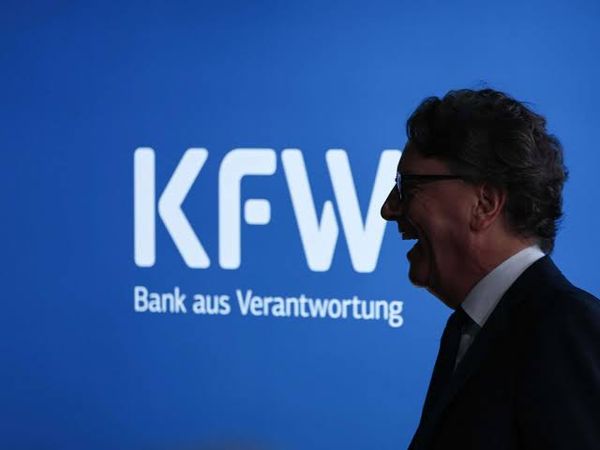 KfW erlaubt Mitarbeitern Sonderurlaub für Kommunalpolitik – Das steckt dahinter