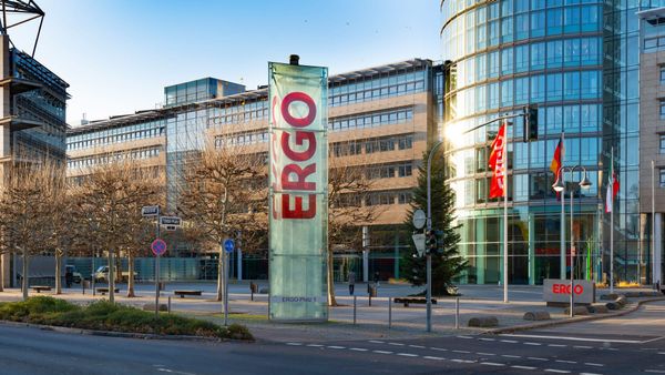 Überraschende Beförderung: Ergo holt US-Tochter-Chef in den Vorstand – was steckt dahinter?