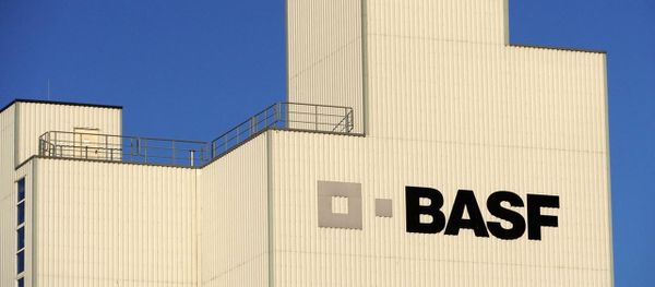 BASF-Beben: Der Iran-Krieg füllt die Kasse, und jetzt greift der Konzern nach Evonik