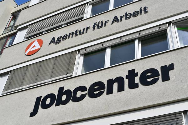 Der staatliche Selbstbedienungsladen: Jobcenter versagen beim Sozialbetrug