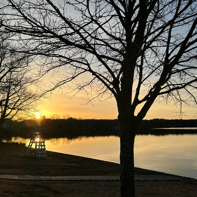 The mayor gets an “invitation”