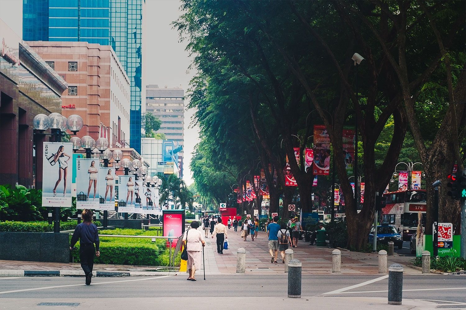 Singapore, Arrival