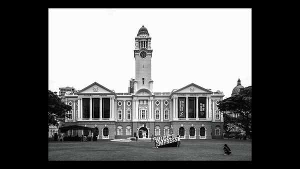 Singapore: A Walk in the Padang Area