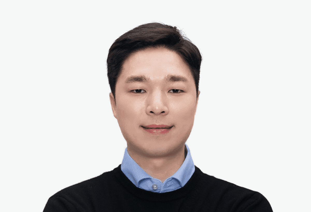 "창업이 샐러리맨보다 안정적이고 리스크가 적습니다"