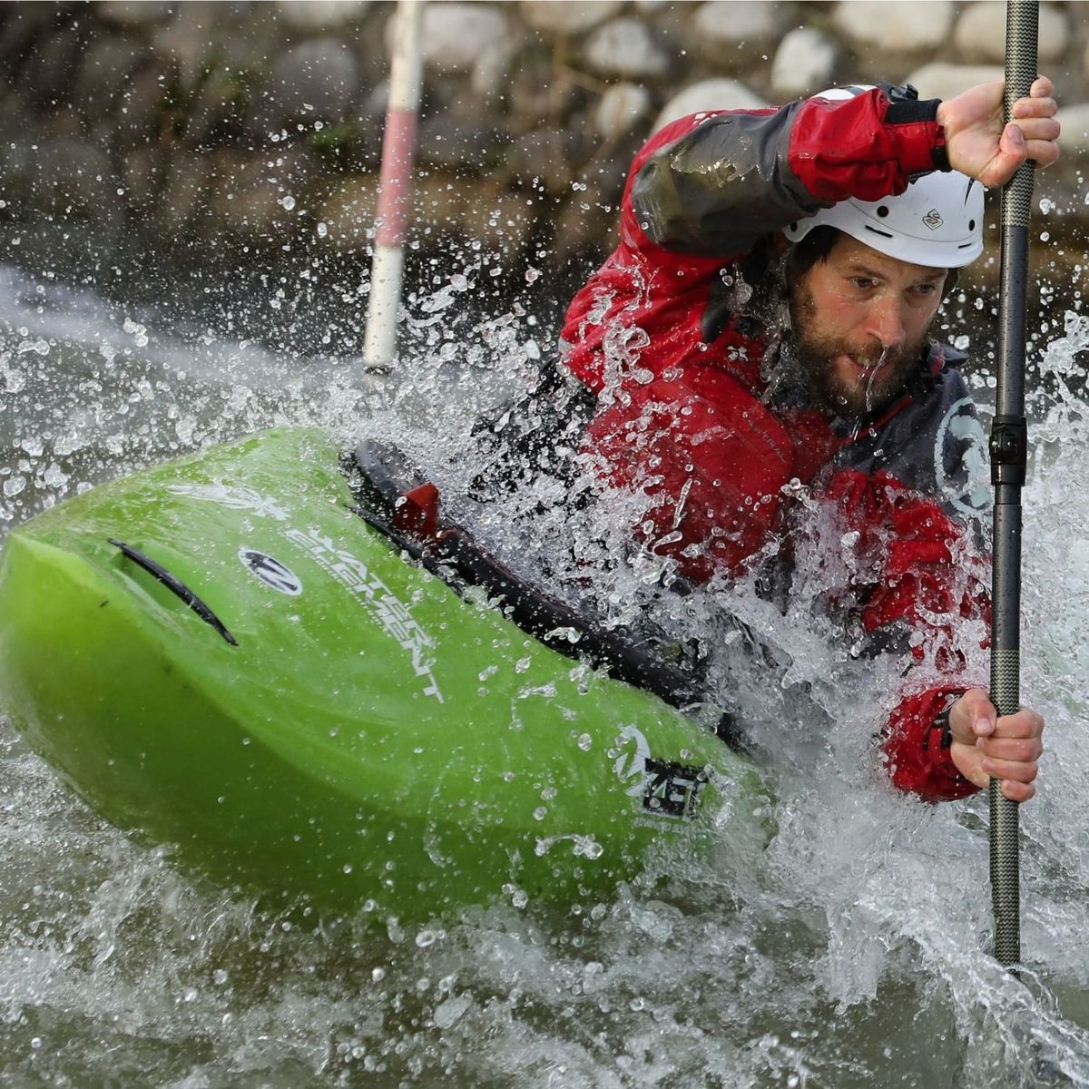 must have kayak fishing accessories