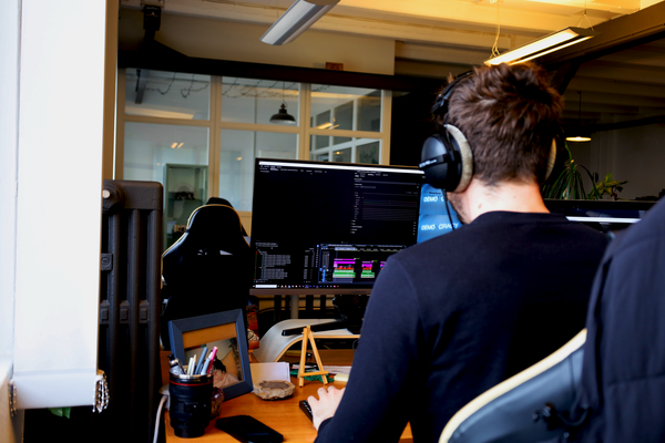 🎬 FILMFLUT Insights: Warum funktioniert mein Video auf Instagram, aber nicht auf TikTok