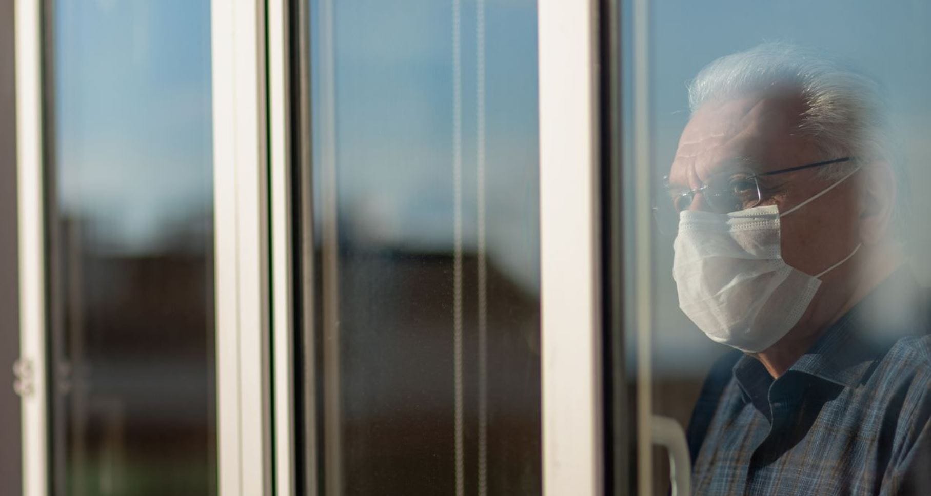 No visitors for seven months: families in United States argue for access despite lack of rapid COVID testing