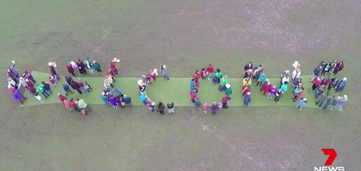 Plan to house Syrian and Iraqi refugees in Melbourne aged care home gets the go-ahead despite protest