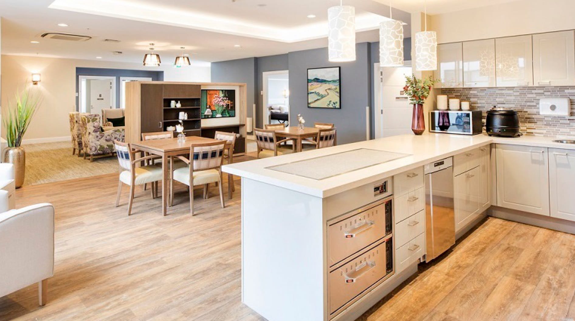 Small households now the norm – but ‘big boxes’ to stay