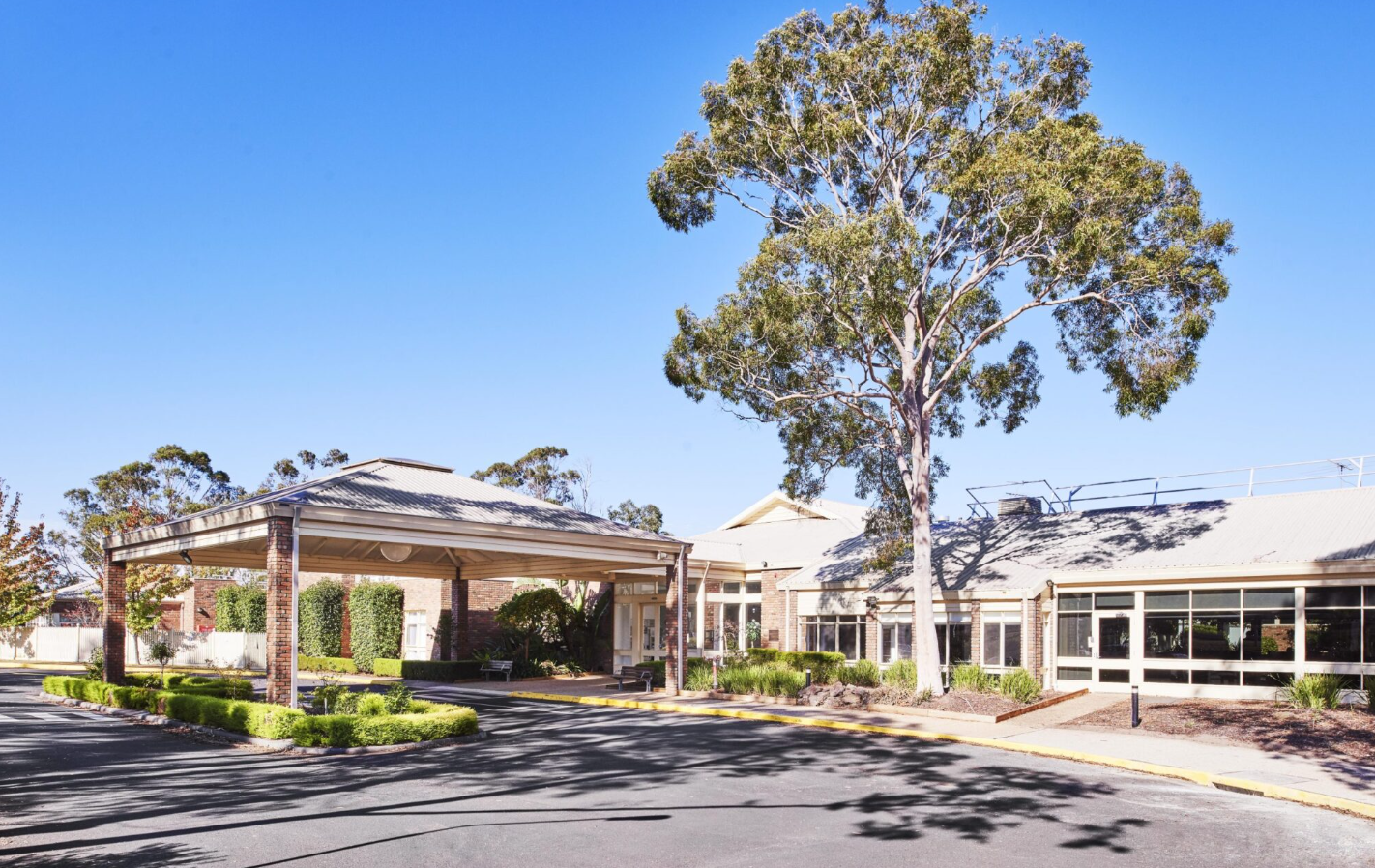 Calvary Health Care closes Melbourne aged care home as it opens new expansion nearby