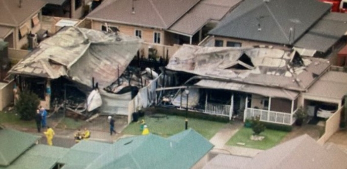 Resident dies in fire at Kingsgate Village, in Kilmore, north of Melbourne