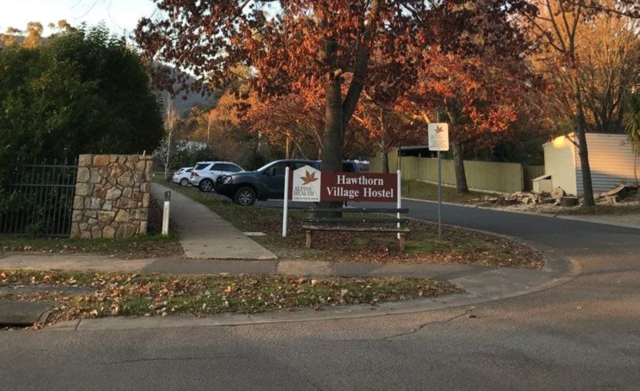 COVID-19 outbreak in Victorian aged care homes ‘de-escalated’ – but case to only be closed after 28 days