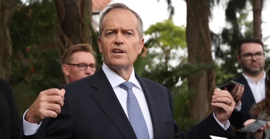 Labor’s election promises for action in aged care welcomed by union group, ANMF