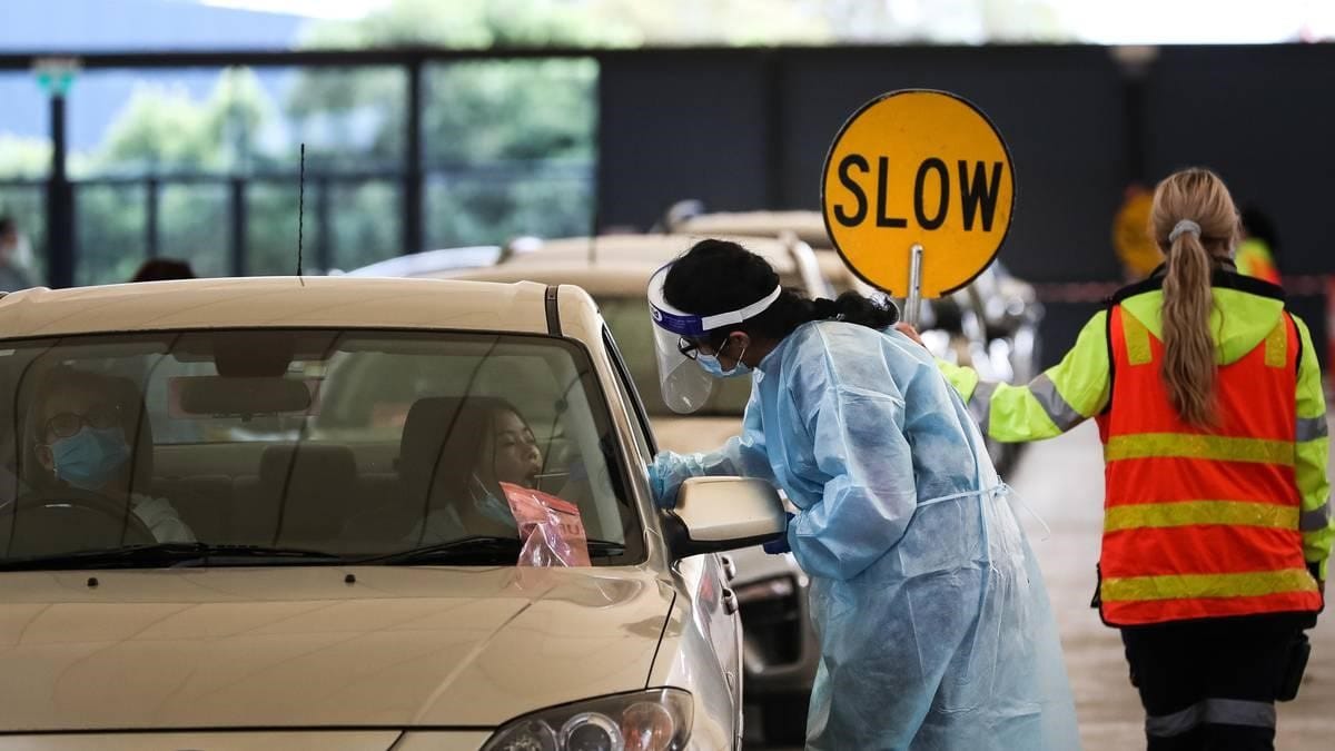 Government triggers funding for single-site workers in aged care homes