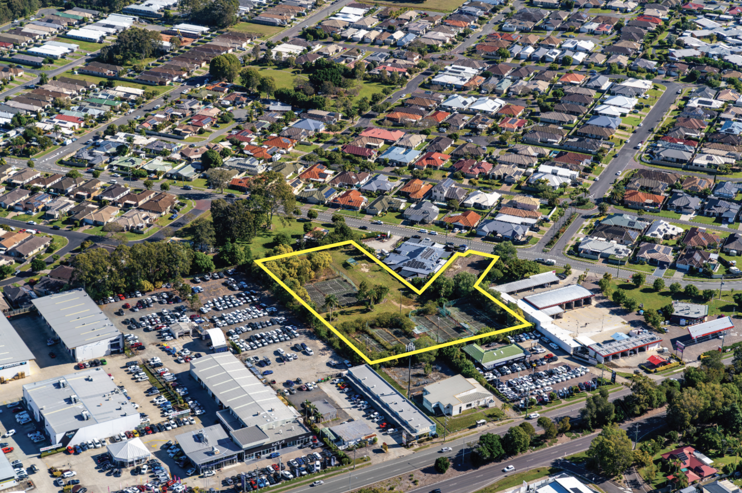 Retirement village veteran offloads QLD site