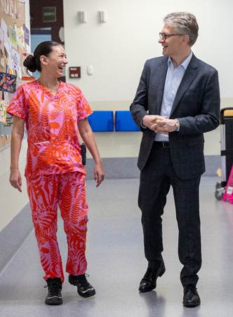 A person and person laughing

AI-generated content may be incorrect.