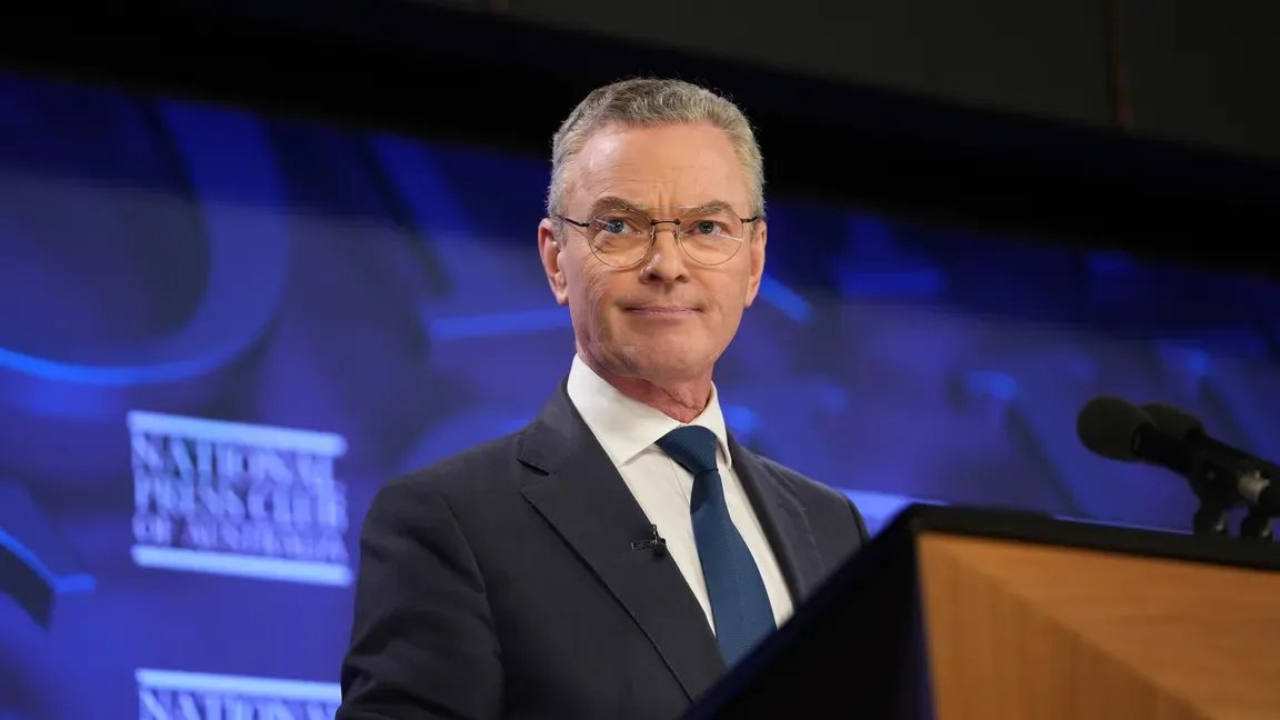 One in four older Australians living in poverty: Christopher Pyne  post image