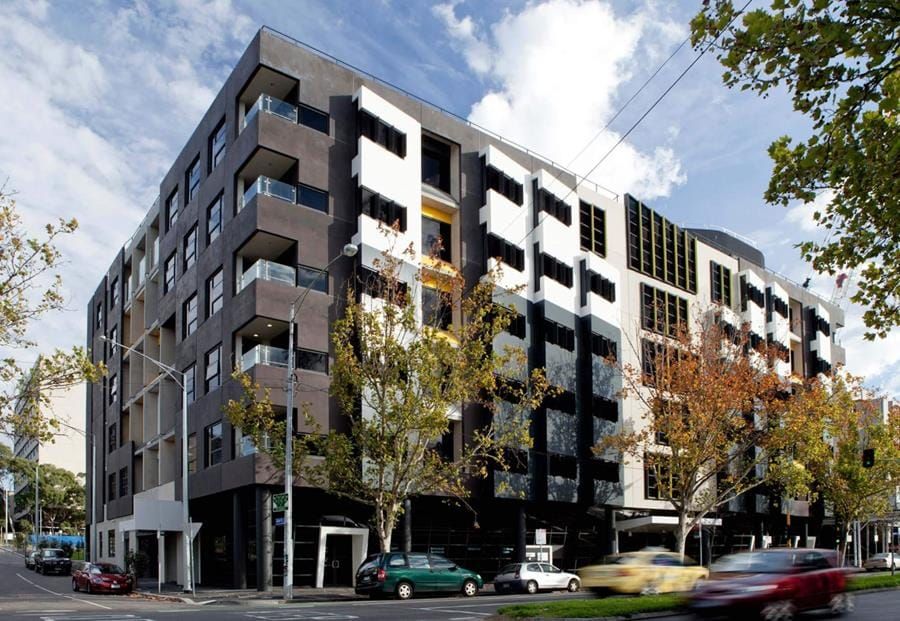 Melbourne: GP who visited Australian Unity’s Rathdowne Place tests positive for coronavirus post image