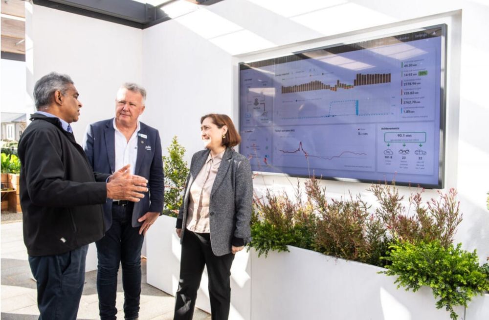 Lifestyle Communities partner with Mondo for largest residential solar microgrid at Lifestyle Meridian post image