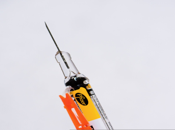 US Government says all 1.4 million aged care residents could be vaccinated against COVID by Christmas – Trump and White House staff reportedly to be among first to receive vaccine post image