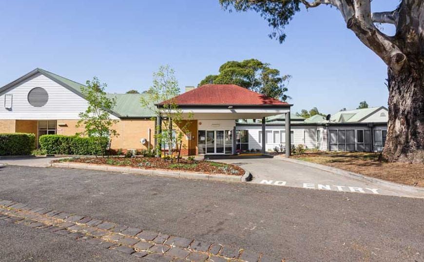 Five new COVID-19 cases in Melbourne linked to aged care homes post image