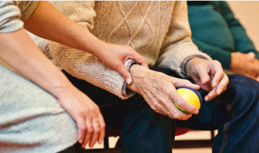 Historic pay rise for French health care workers post image