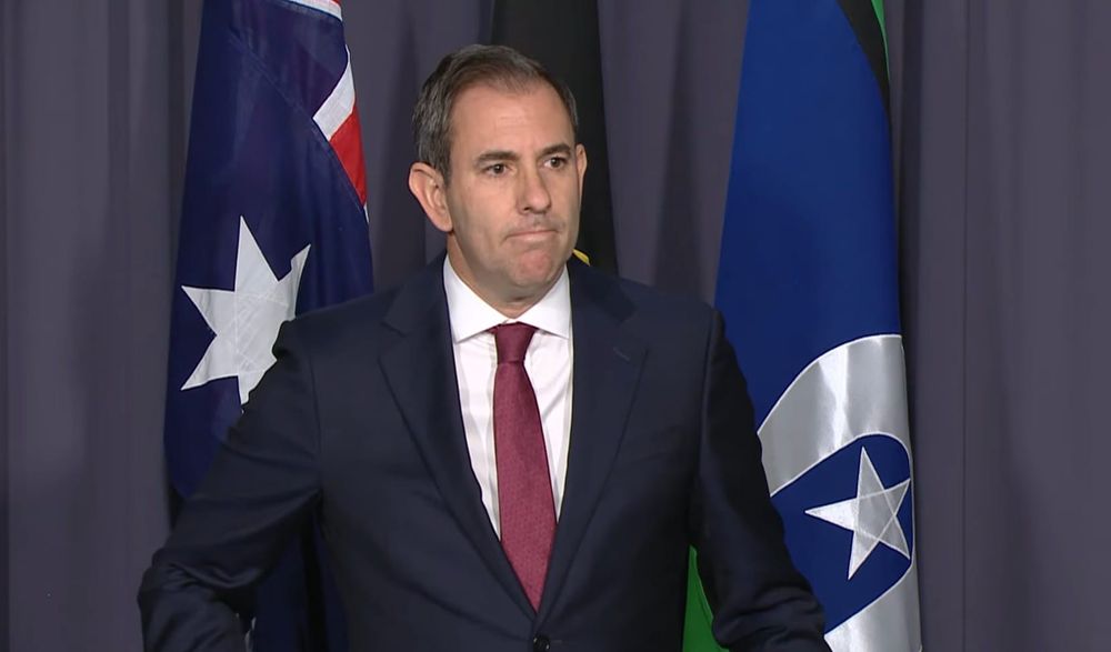 Treasurer puts cost of delaying new Aged Care Act at $900M post image