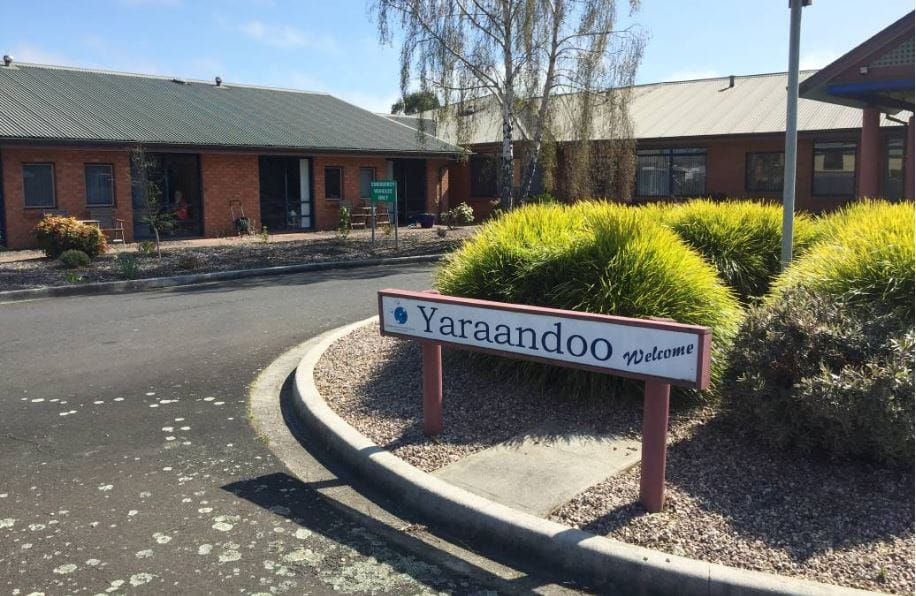 Tasmania bans visits to public hospitals and aged care homes – Southern Cross Care (Tas) resident exposed to infected hospital worker post image