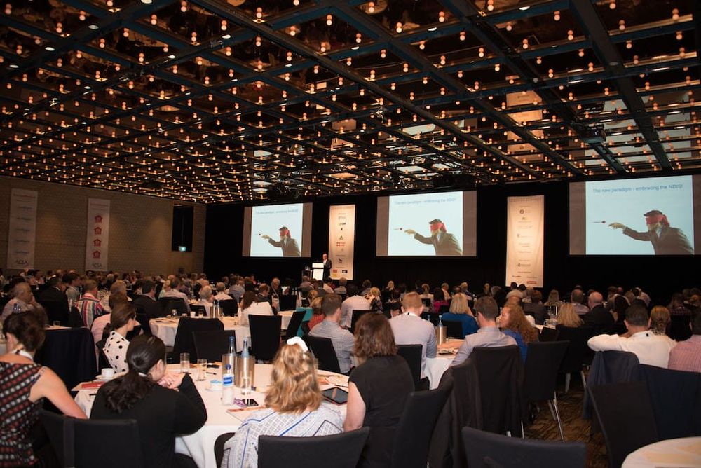 The big picture – why every marketing manager must attend the LEADERS SUMMIT post image