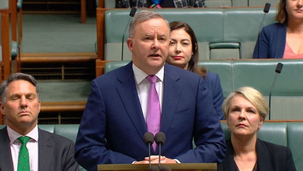 Anthony Albanese says “too many older Australians lonely prisoners of a broken aged care system” in Budget reply – but no measures announced – as HSU calls for $5 billion a year commitment to sector post image