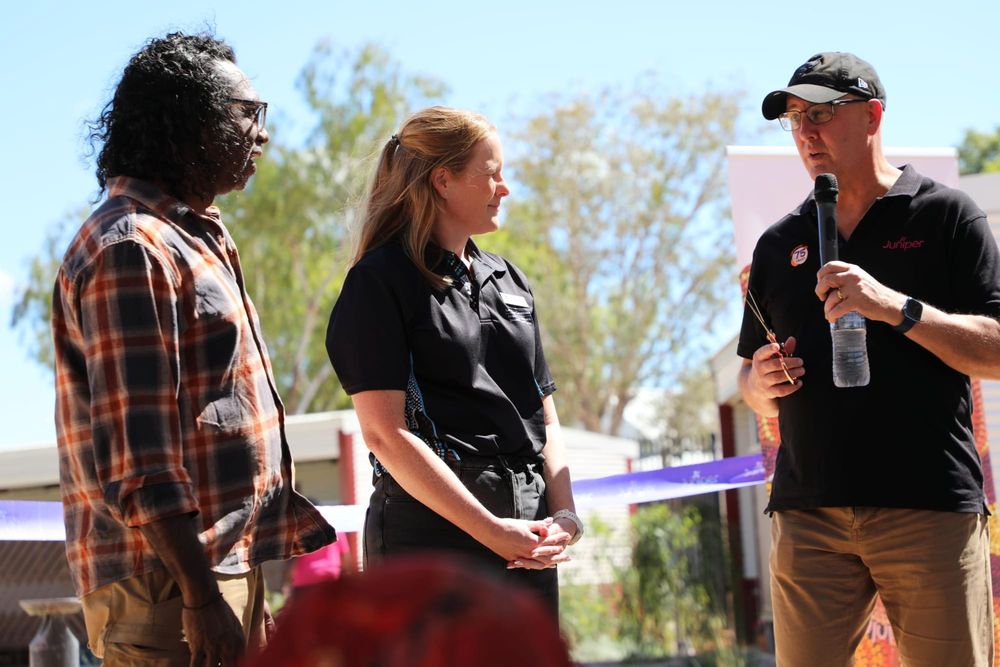 Juniper opens 11 modular staff homes in outback town in WA post image