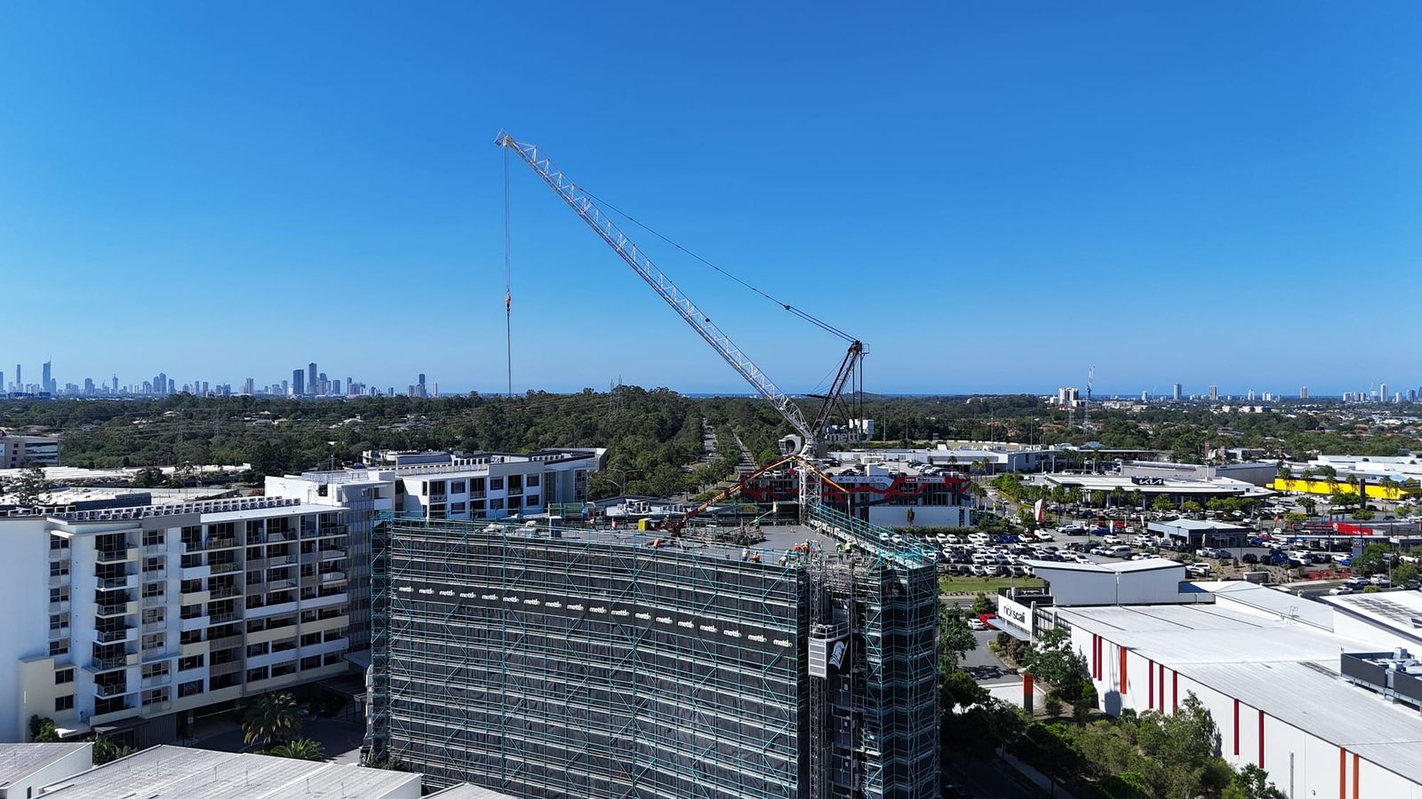 Odyssey Robina's final tower tops out post image