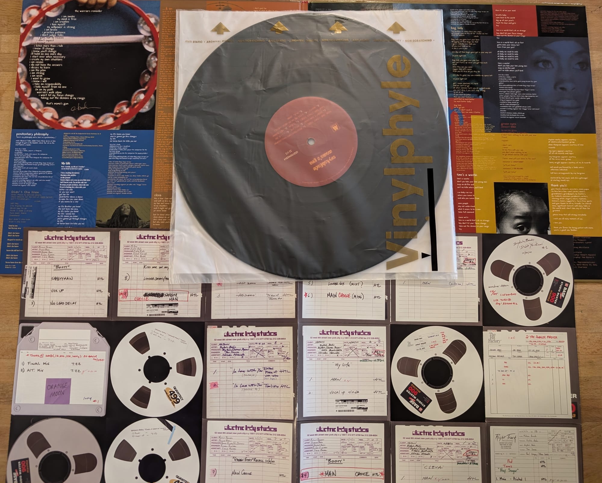 Contents of the new Vinylphyle pressing of Mama's Gun.