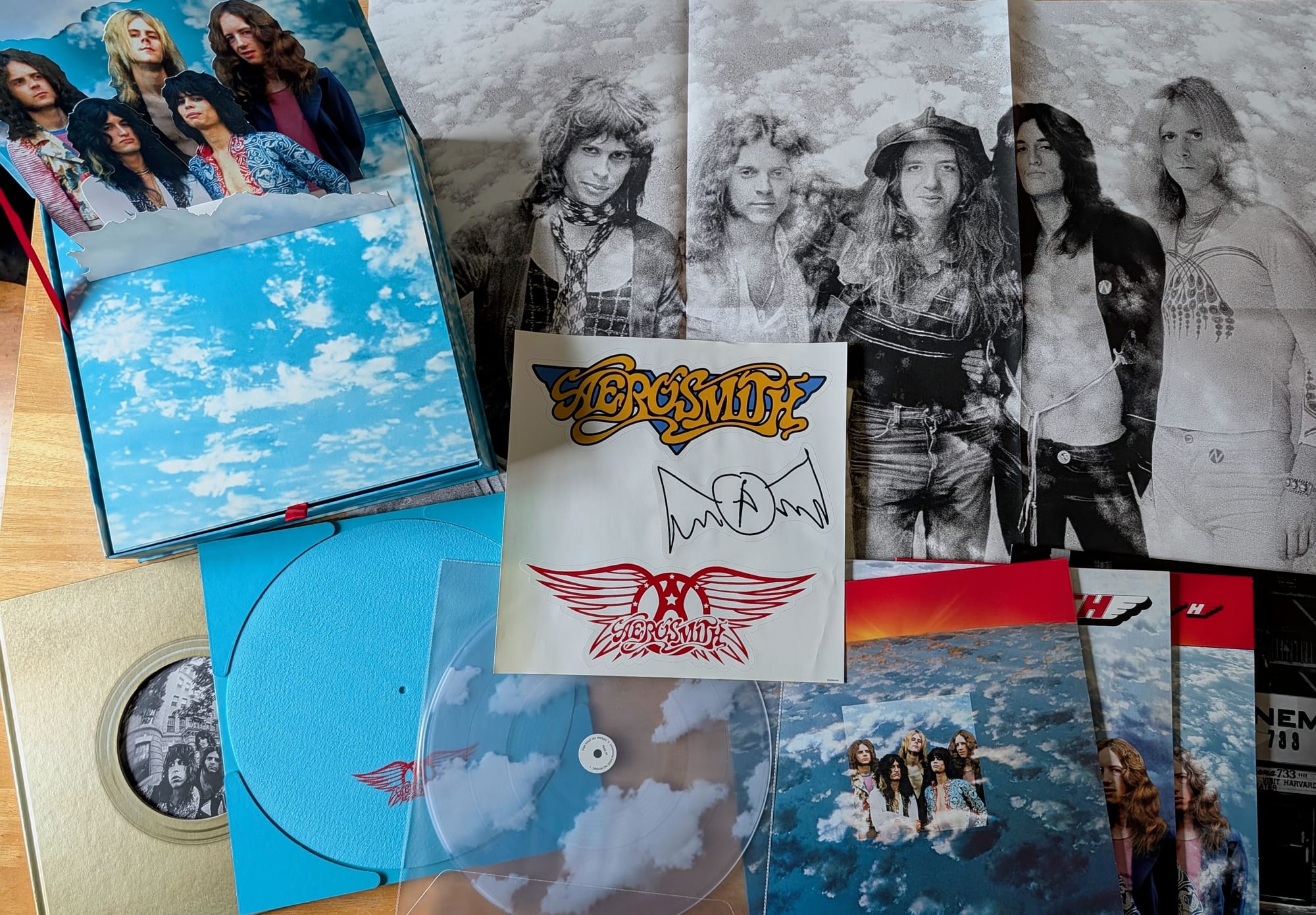 Contents of the Legendary Collector's Edition box set.