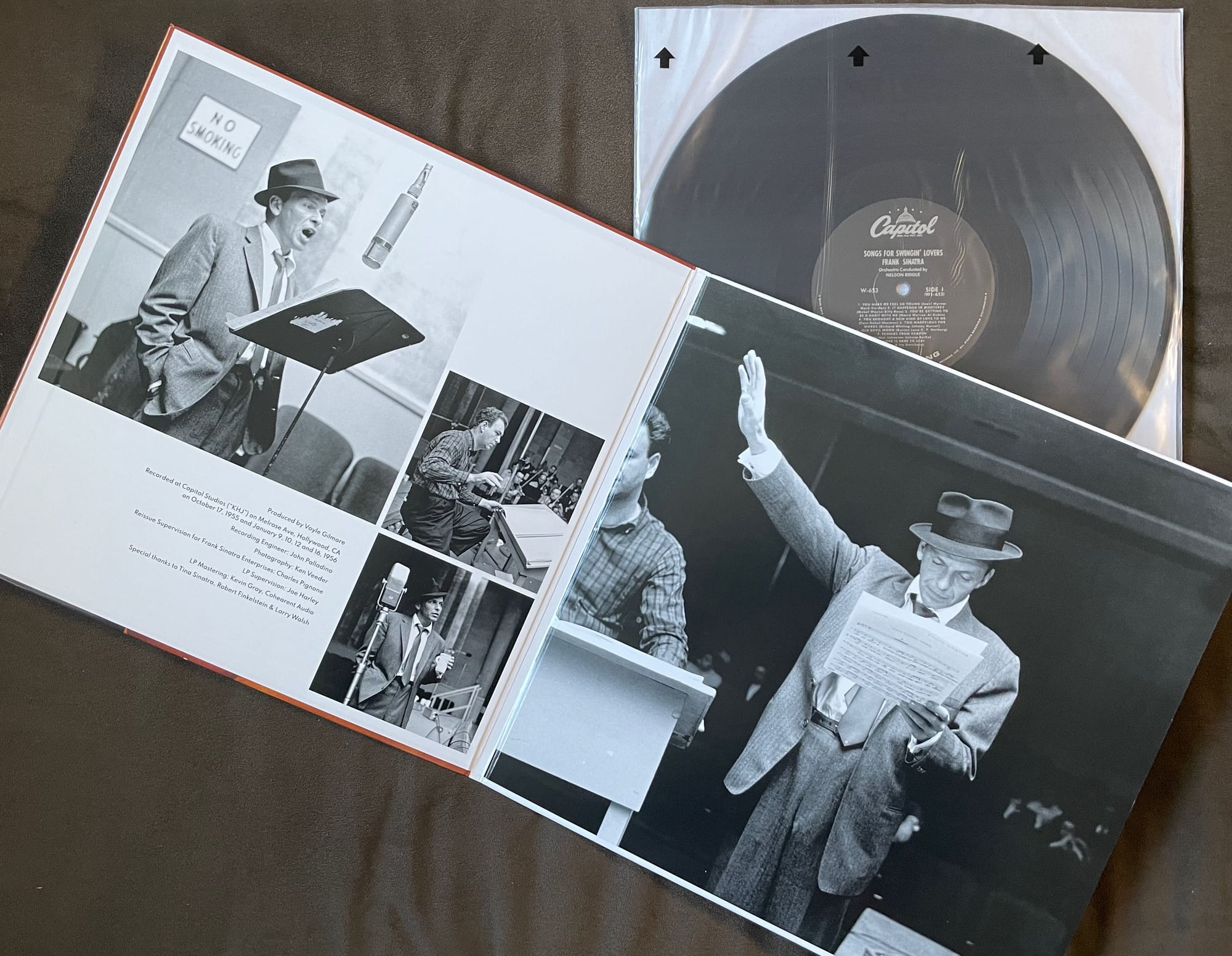 Inner gatefold and disc for Frank Sinatra.