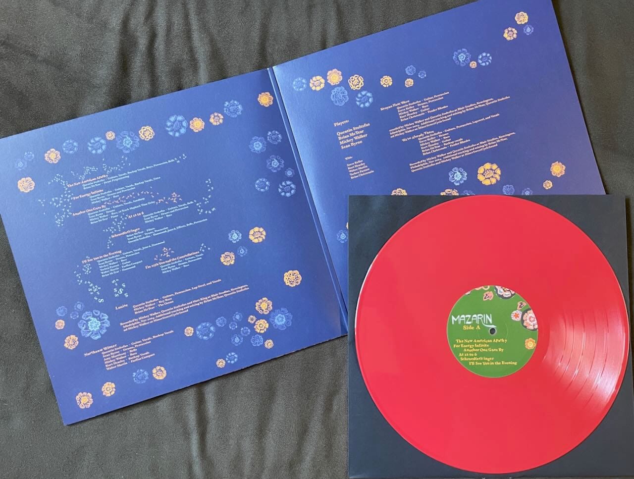 Inner gatefold and disc for Mazarin.