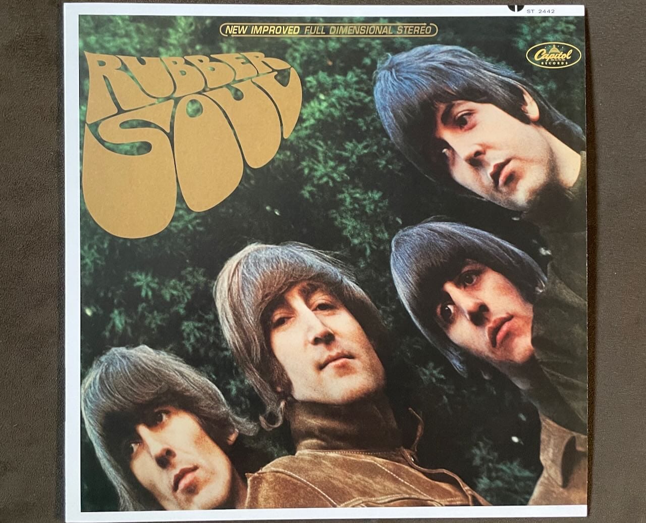 Front cover of the US stereo album.