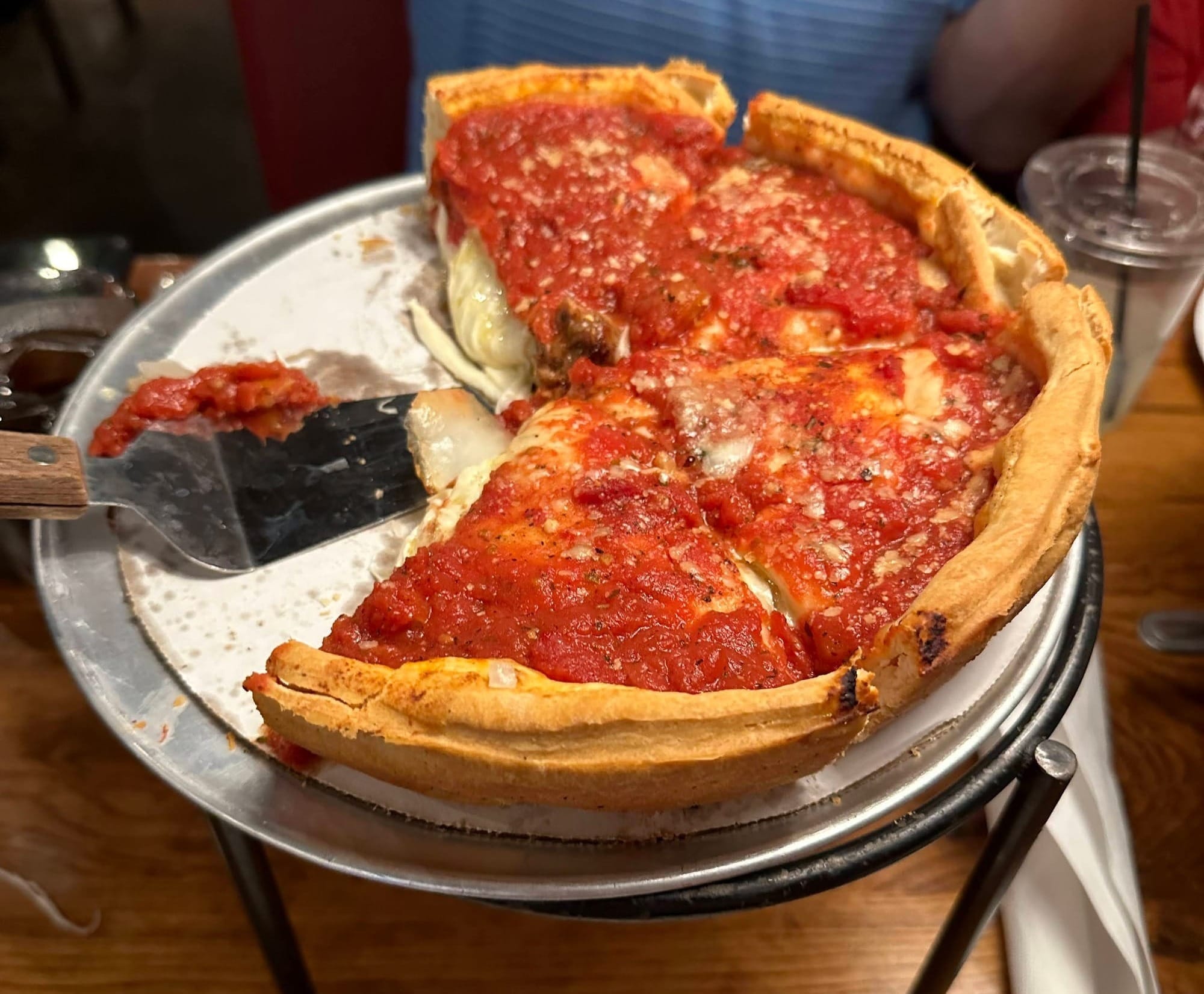 Gino's East deep dish pizza, Chicago with kids
